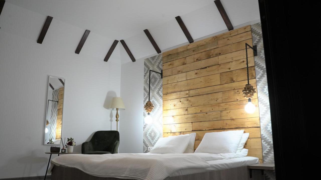 Pensiunea Maramures Guesthouse Вишово-Нижнє Екстер'єр фото