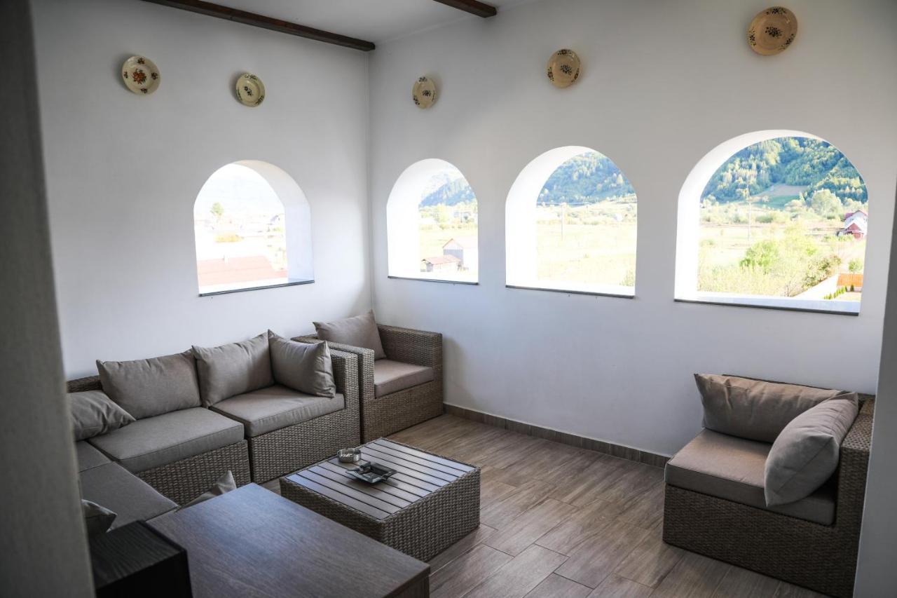 Pensiunea Maramures Guesthouse Вишово-Нижнє Екстер'єр фото