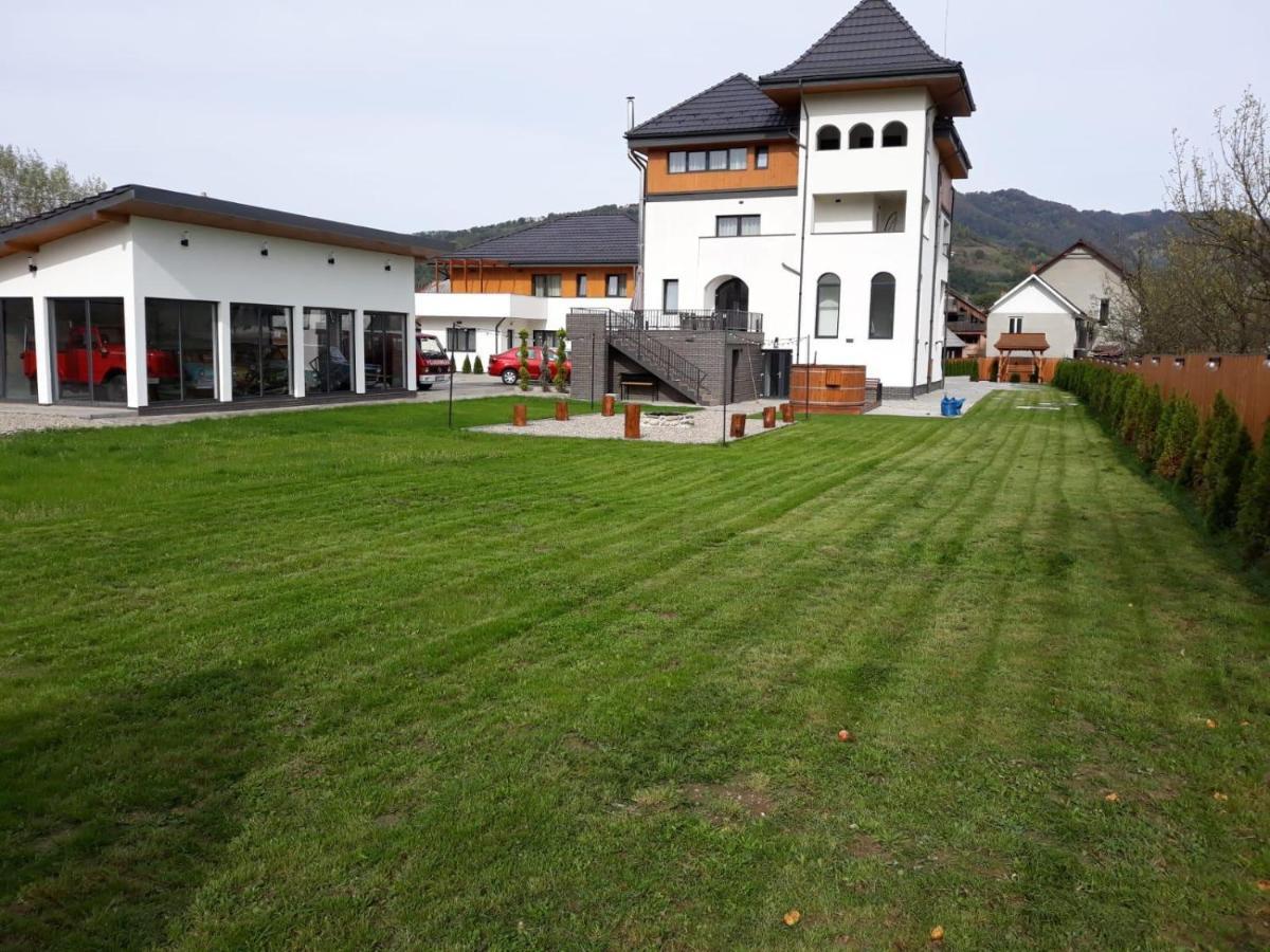Pensiunea Maramures Guesthouse Вишово-Нижнє Екстер'єр фото